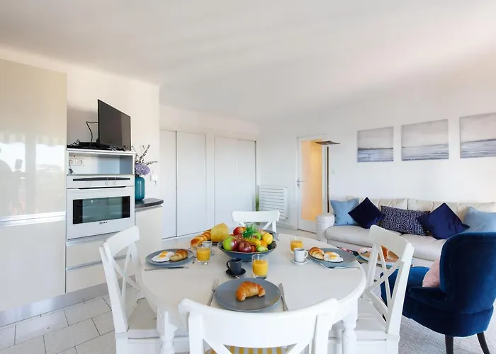 Apartment Alexandra Yourhosthelper Cannes